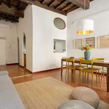דירה Trastevere 2 Badrooms Design *