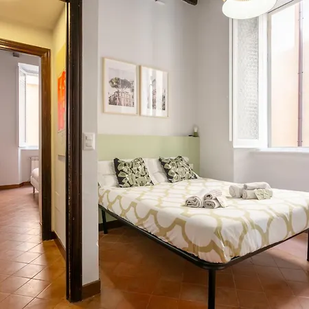 Trastevere 2 Badrooms Design דירה
