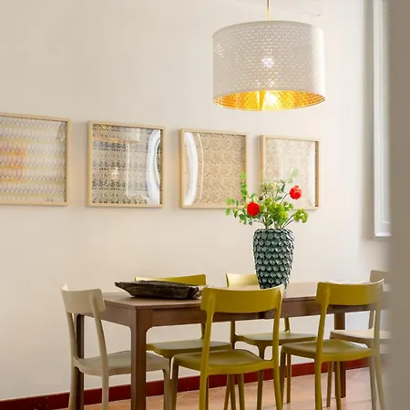 דירה Trastevere 2 Badrooms Design *